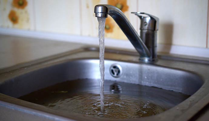 Kitchen sink overflow